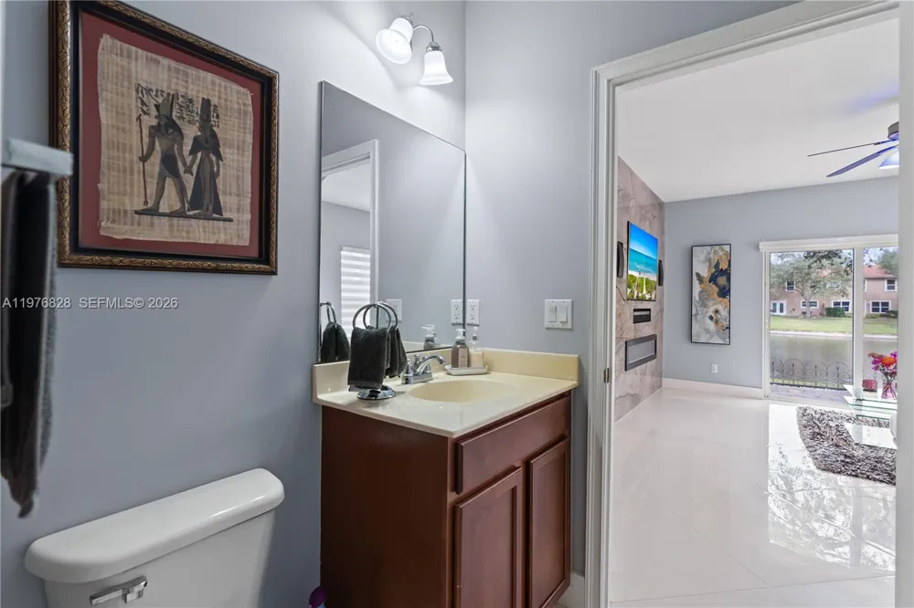 4301 Macarthur Palm Trl Green Acres, FL 33463