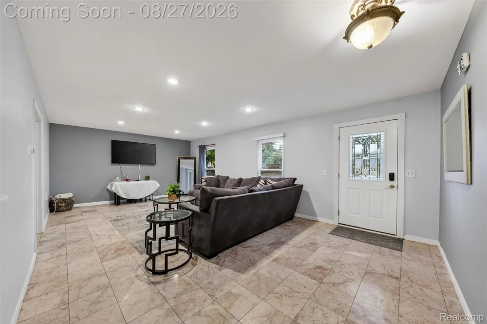 41896 Cherry Hill Road Novi City, MI 48375