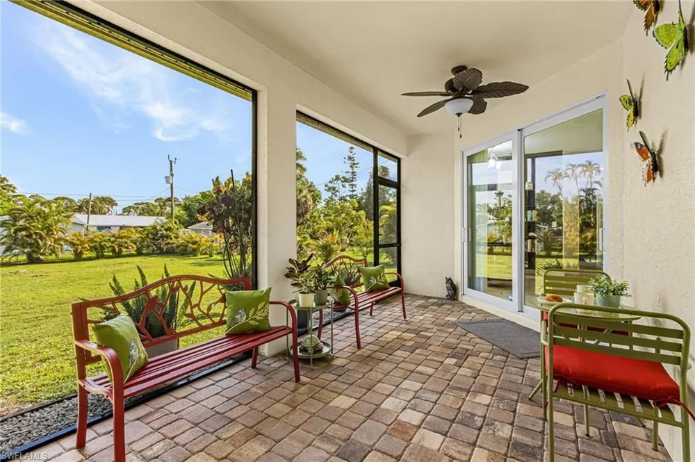 3742 Tangelo Drive St. James City, FL 33956
