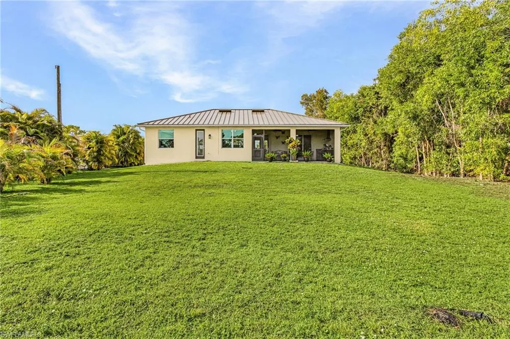 3742 Tangelo Drive St. James City, FL 33956