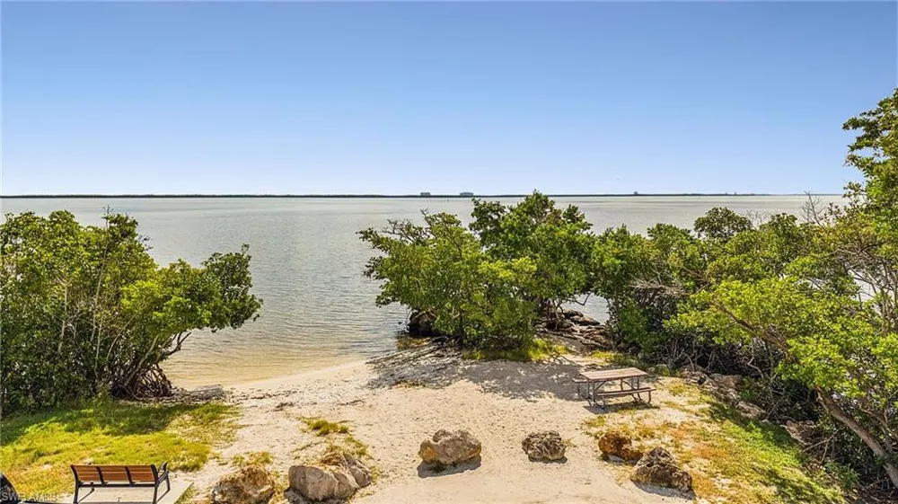 3742 Tangelo Drive St. James City, FL 33956