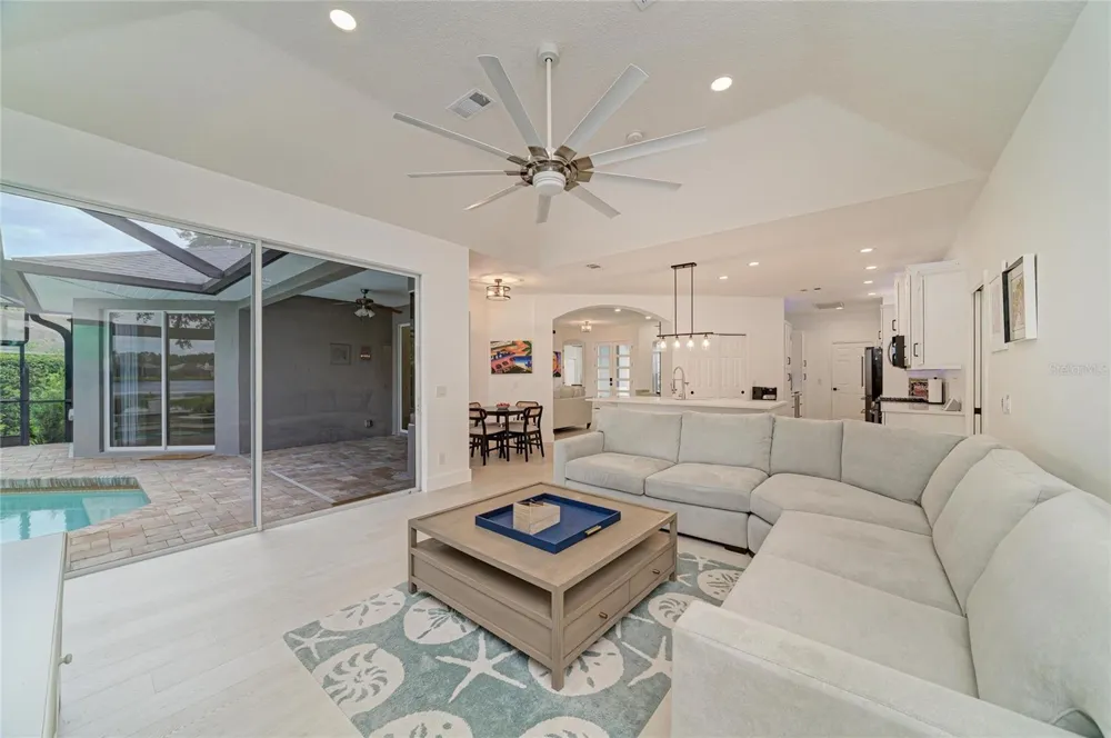 11234 RIVERS BLUFF CIRCLE Bradenton, FL 34202