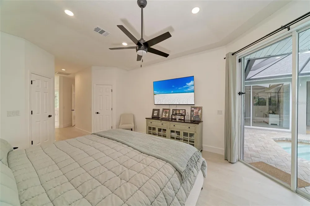 11234 RIVERS BLUFF CIRCLE Bradenton, FL 34202