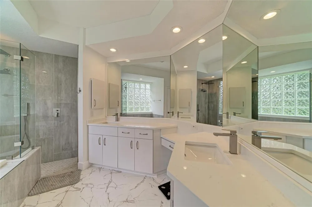 11234 RIVERS BLUFF CIRCLE Bradenton, FL 34202