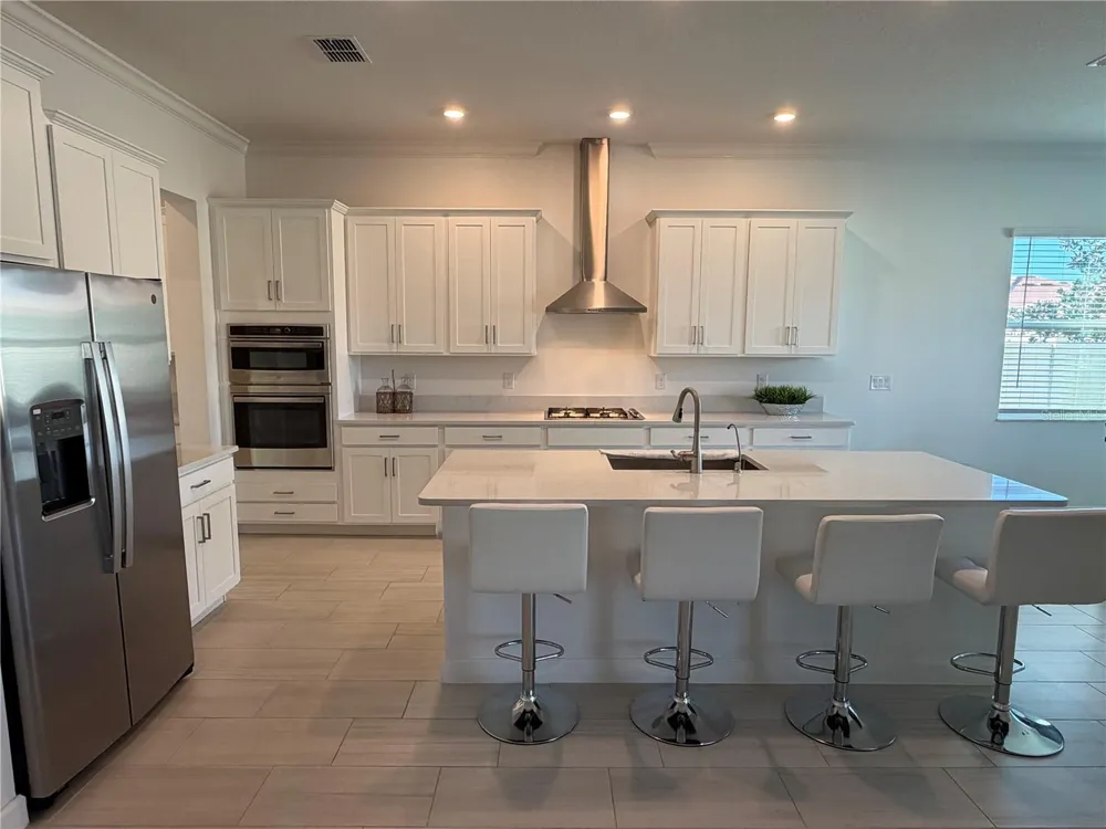 17165 SCUBA CREST STREET Wimauma, FL 33598