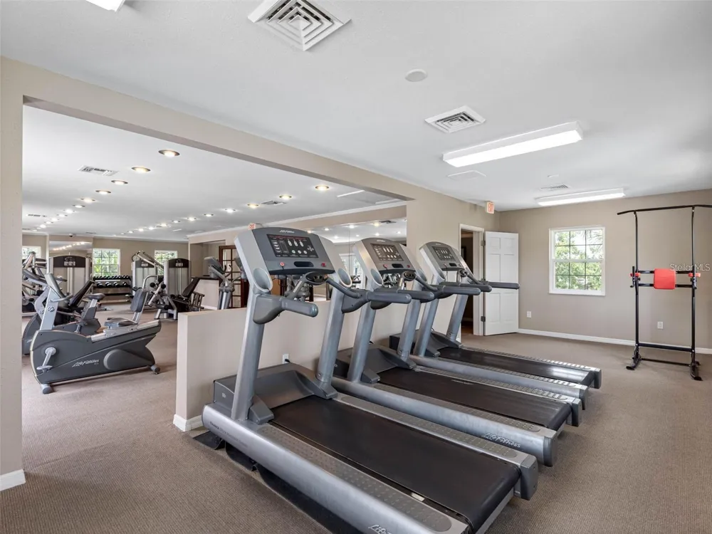 10391 CARROLLWOOD LANE #294 Tampa, FL 33618