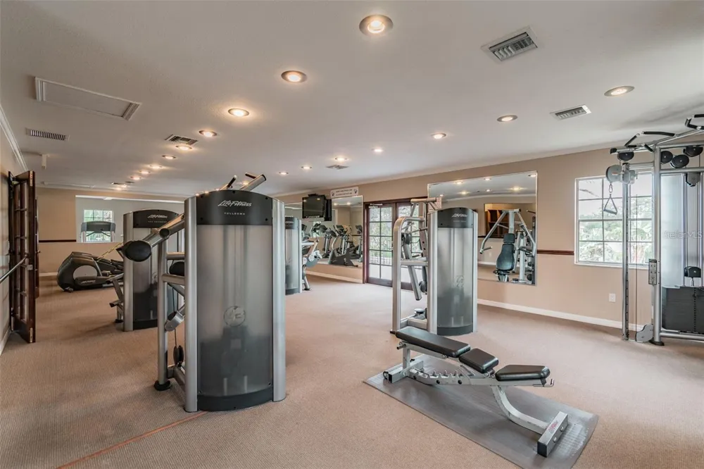 10391 CARROLLWOOD LANE #294 Tampa, FL 33618