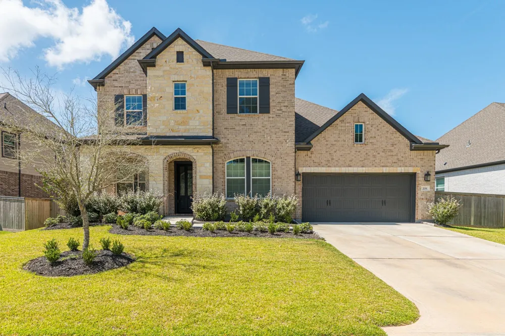 231 Painters Ridge Court Willis, TX 77318