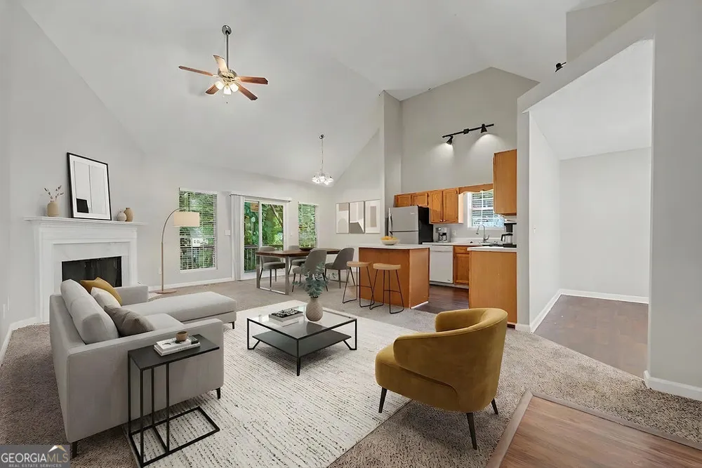 176 Shallow Ridge LN NE Kennesaw, GA 30144