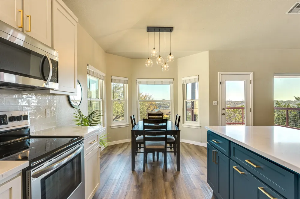 330 Southwind Road Point Venture, TX 78645