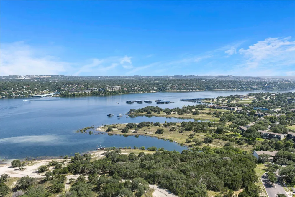 330 Southwind Road Point Venture, TX 78645