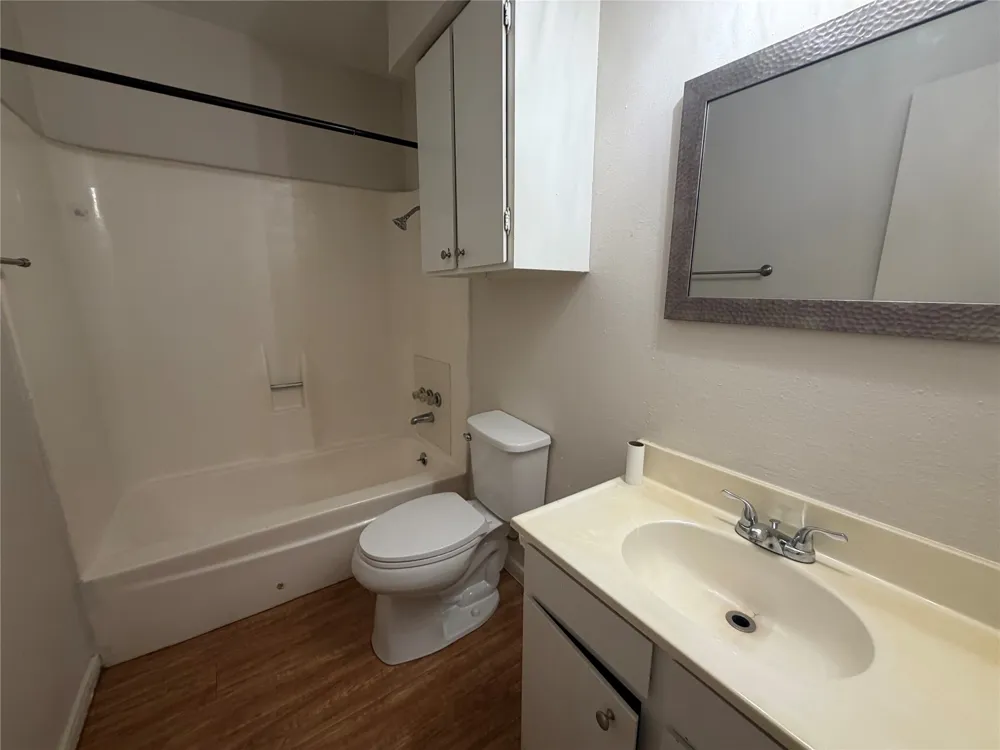 421 Live Oak Street Kyle, TX 78640