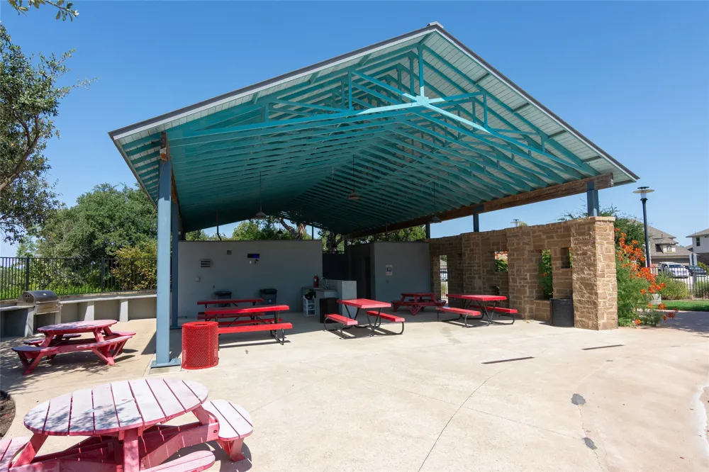 1916 Bobbywoods Lane Manchaca, TX 78652