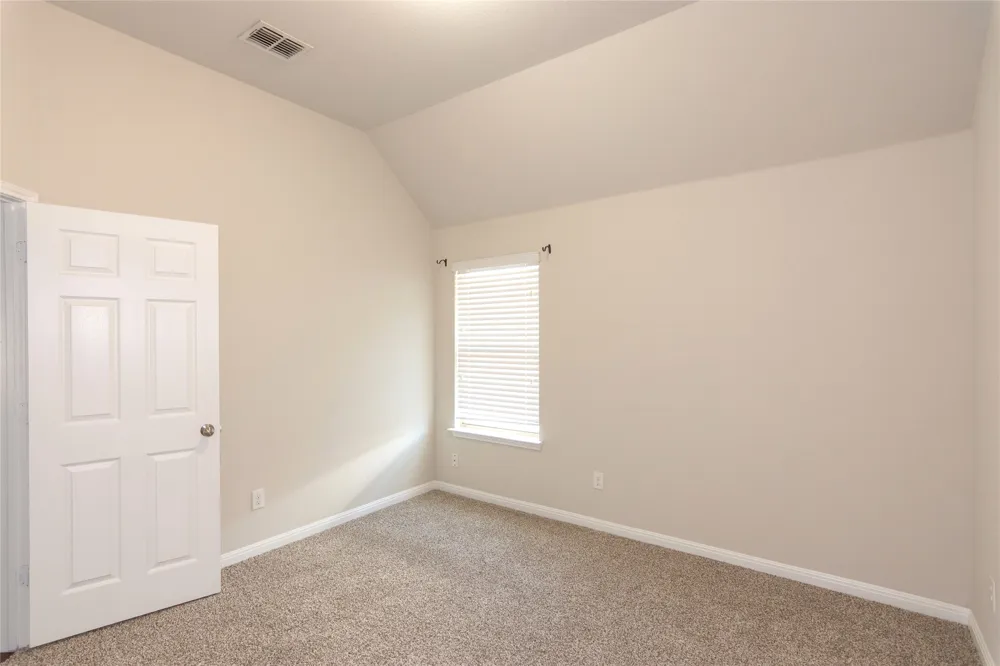 1916 Bobbywoods Lane Manchaca, TX 78652