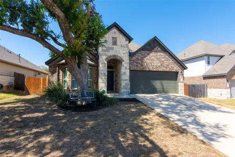 1916 Bobbywoods Lane