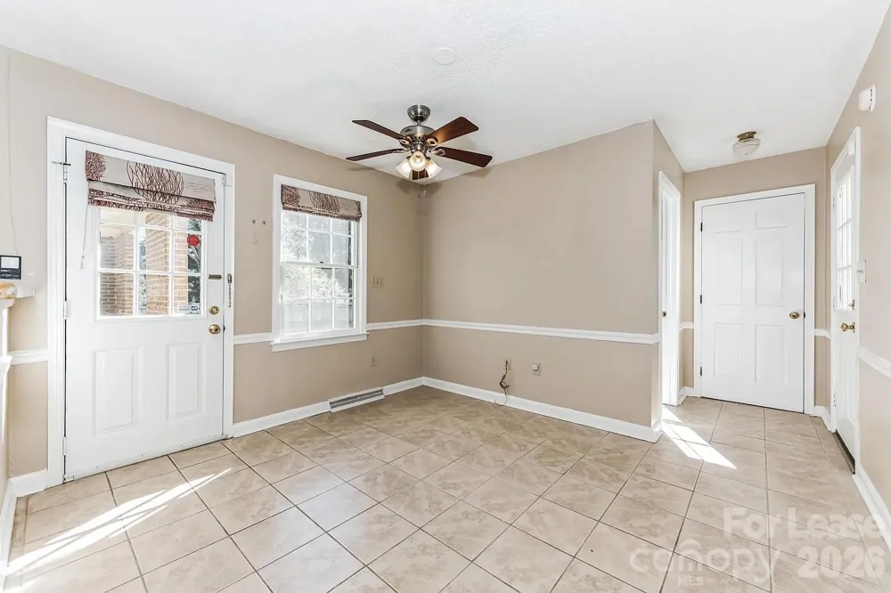 2801 Valencia Terrace Charlotte, NC 28211