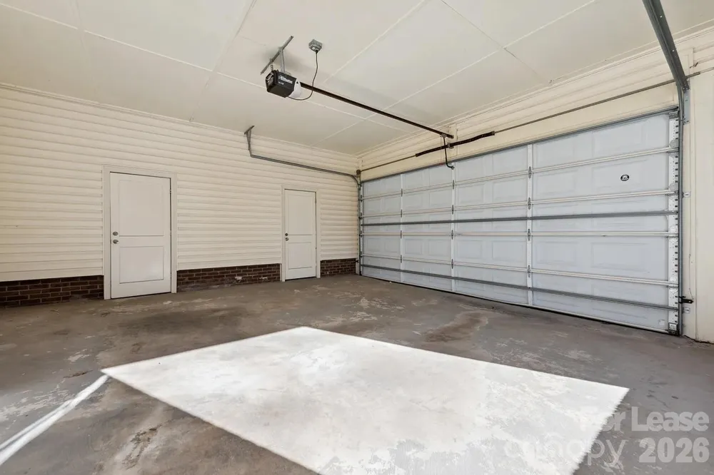 2801 Valencia Terrace Charlotte, NC 28211