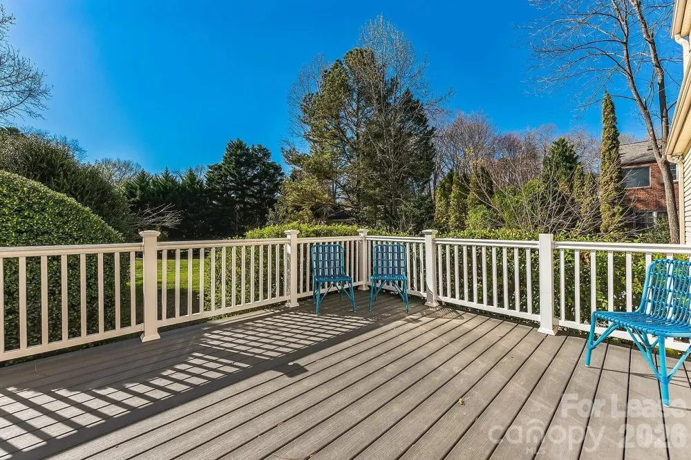 2801 Valencia Terrace Charlotte, NC 28211