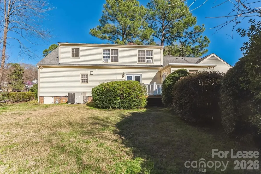 2801 Valencia Terrace Charlotte, NC 28211