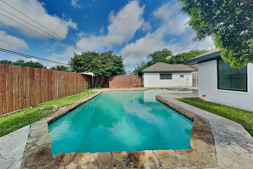 3736 Solarium Place Plano, TX 75075