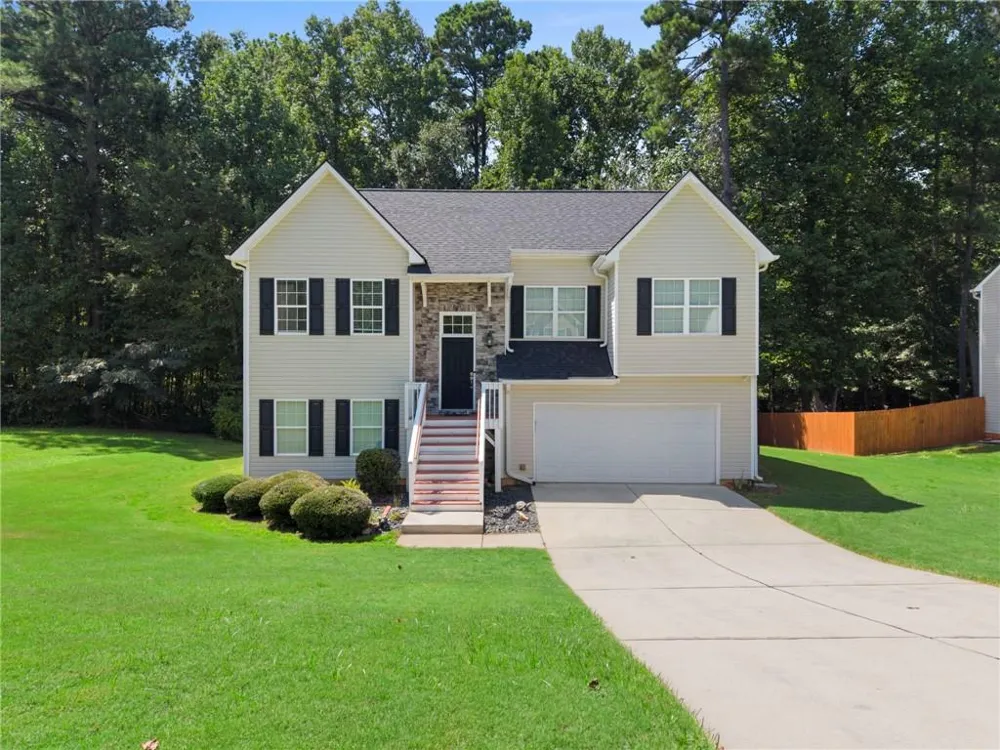 5276 Miranda Way Powder Springs, GA 30127