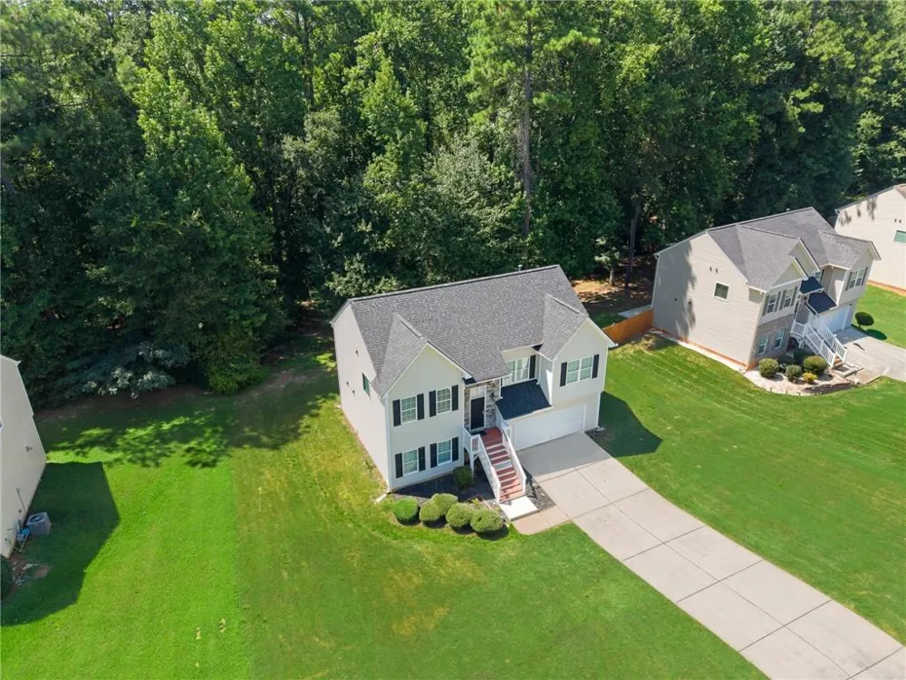 5276 Miranda Way Powder Springs, GA 30127