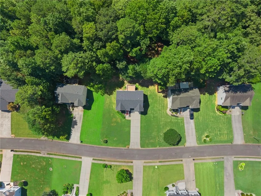 5276 Miranda Way Powder Springs, GA 30127