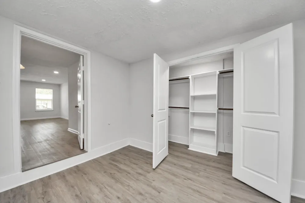 4914 Enyart Street Houston, TX 77021