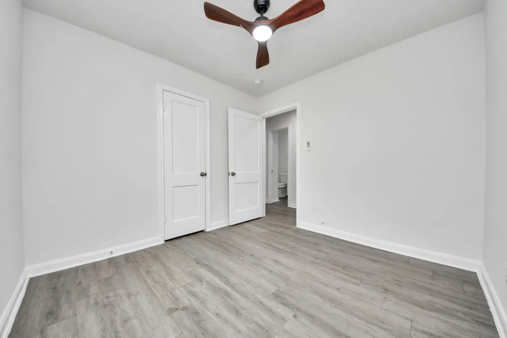 4914 Enyart Street Houston, TX 77021