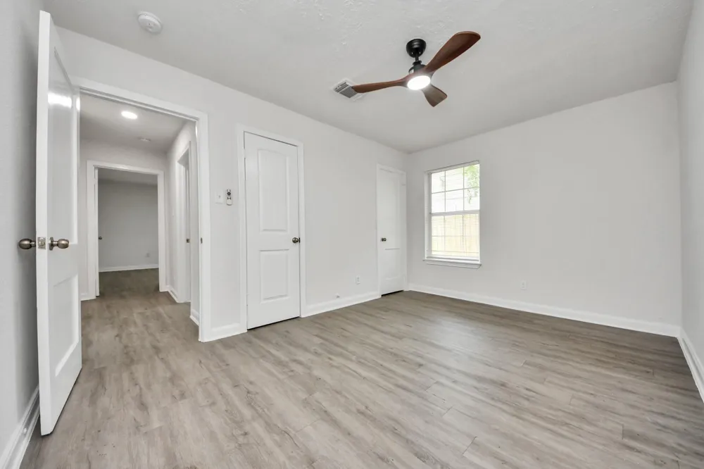 4914 Enyart Street Houston, TX 77021
