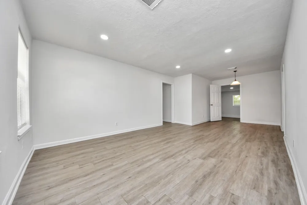 4914 Enyart Street Houston, TX 77021
