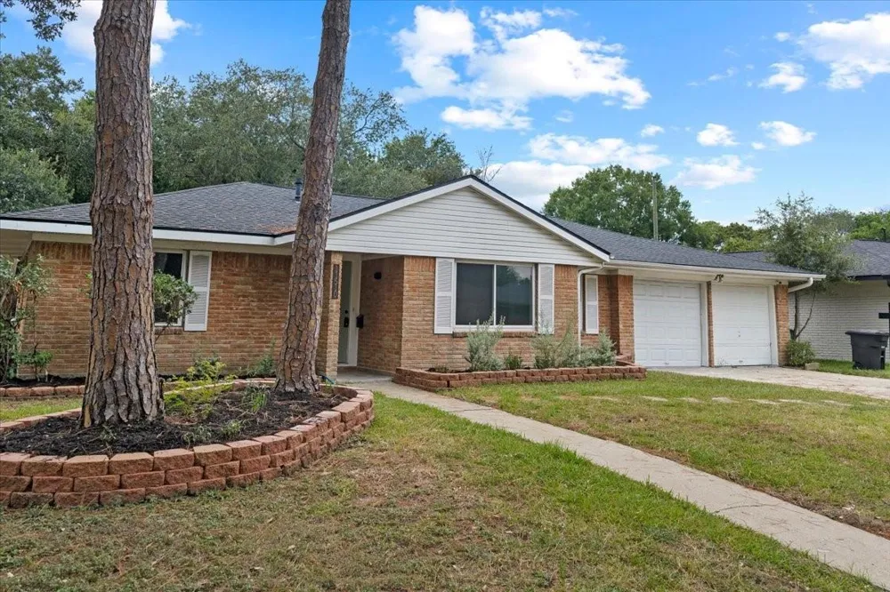 11510 Mullins Drive Houston, TX 77035