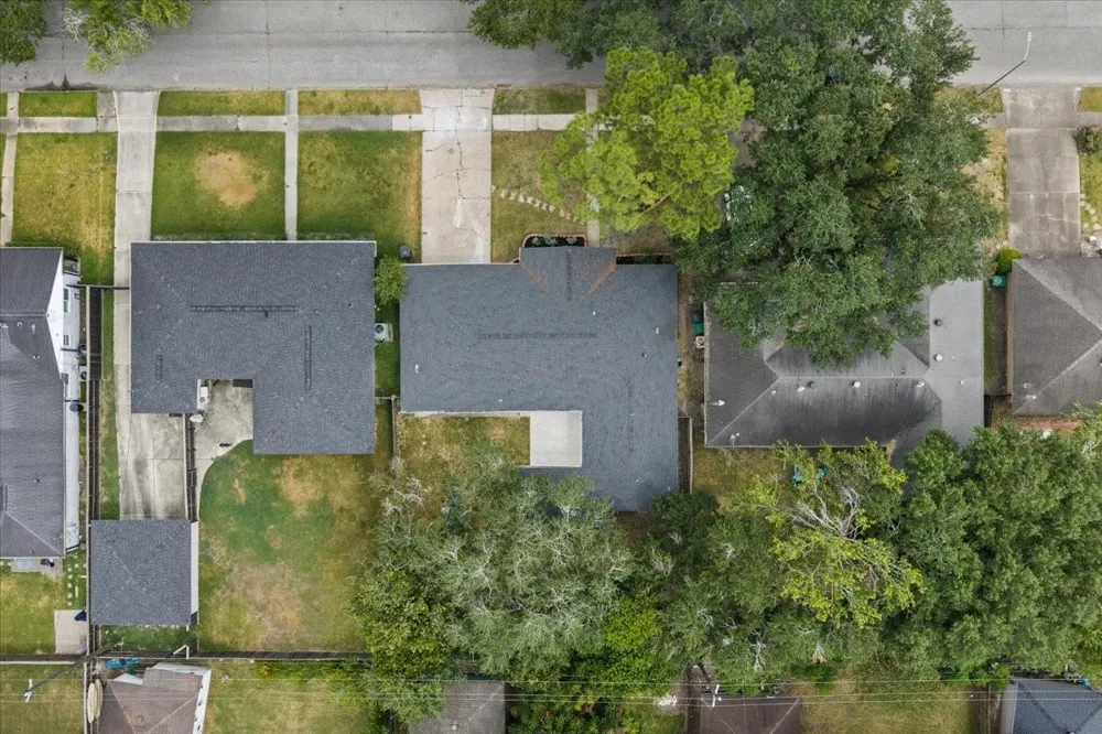 11510 Mullins Drive Houston, TX 77035