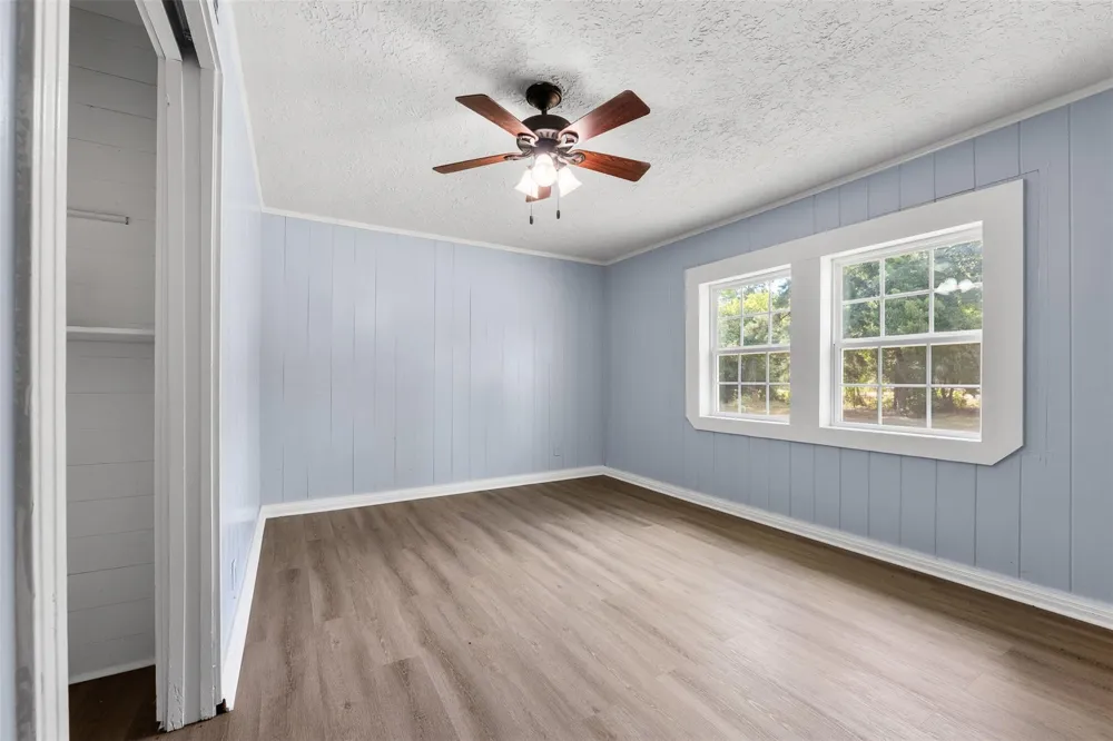 406 E Second Street Corrigan, TX 75939
