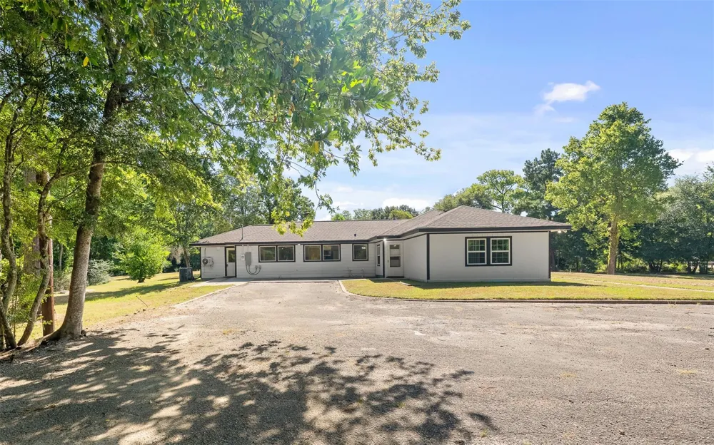 406 E Second Street Corrigan, TX 75939
