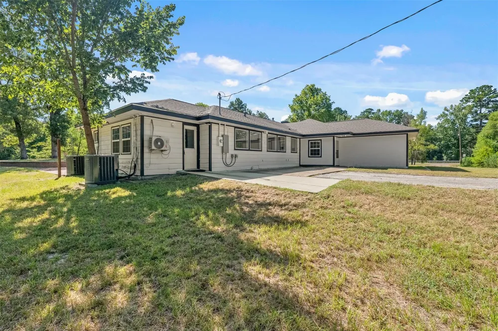 406 E Second Street Corrigan, TX 75939