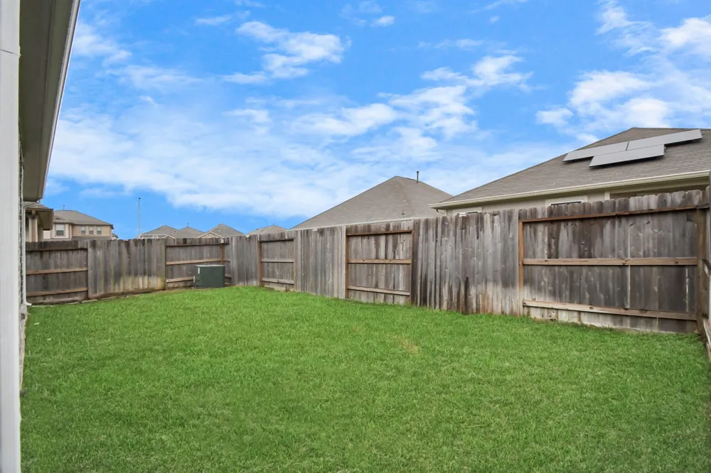 2030 Domeniko Drive Fresno, TX 77545