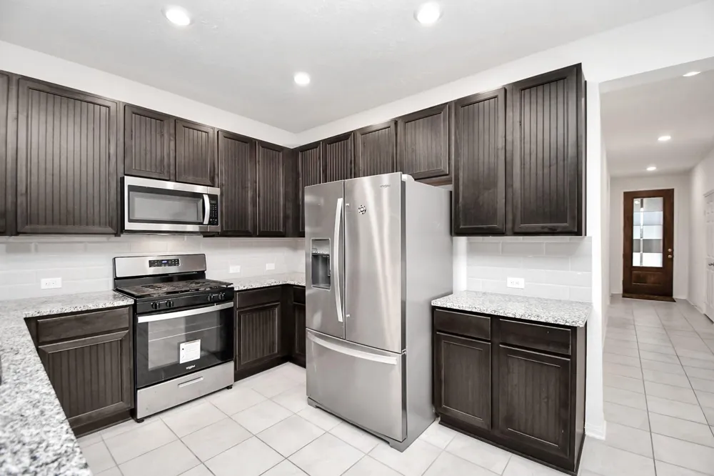 2030 Domeniko Drive Fresno, TX 77545