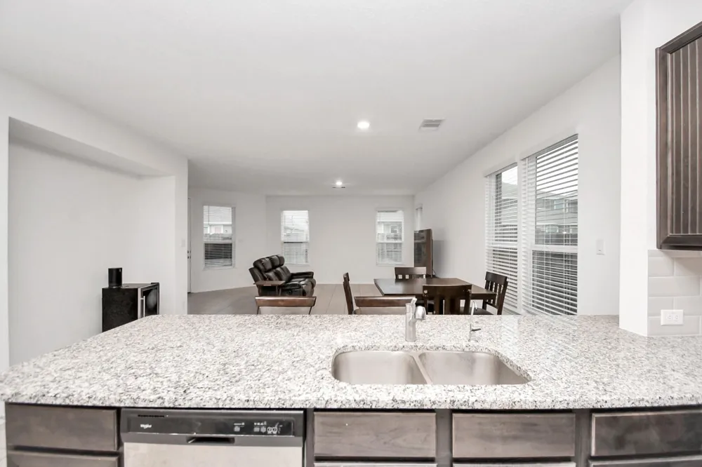 2030 Domeniko Drive Fresno, TX 77545