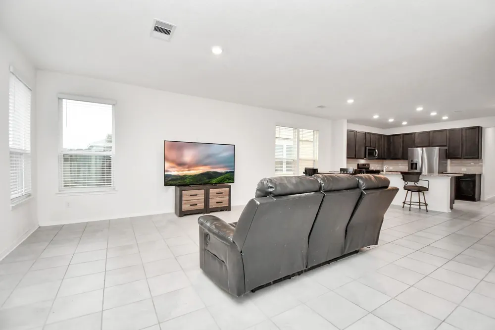 2030 Domeniko Drive Fresno, TX 77545