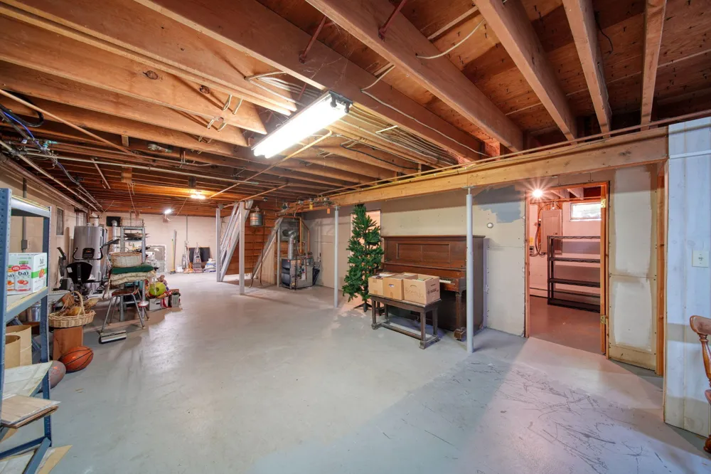 6480 Sears Road Horton, MI 49246