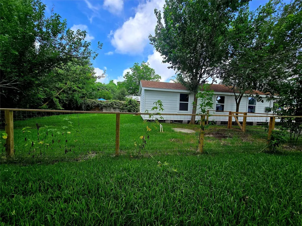 4642 Mierianne Street Houston, TX 77093