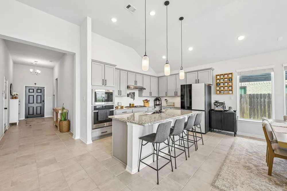 409 Chardonnay Drive Alvin, TX 77511