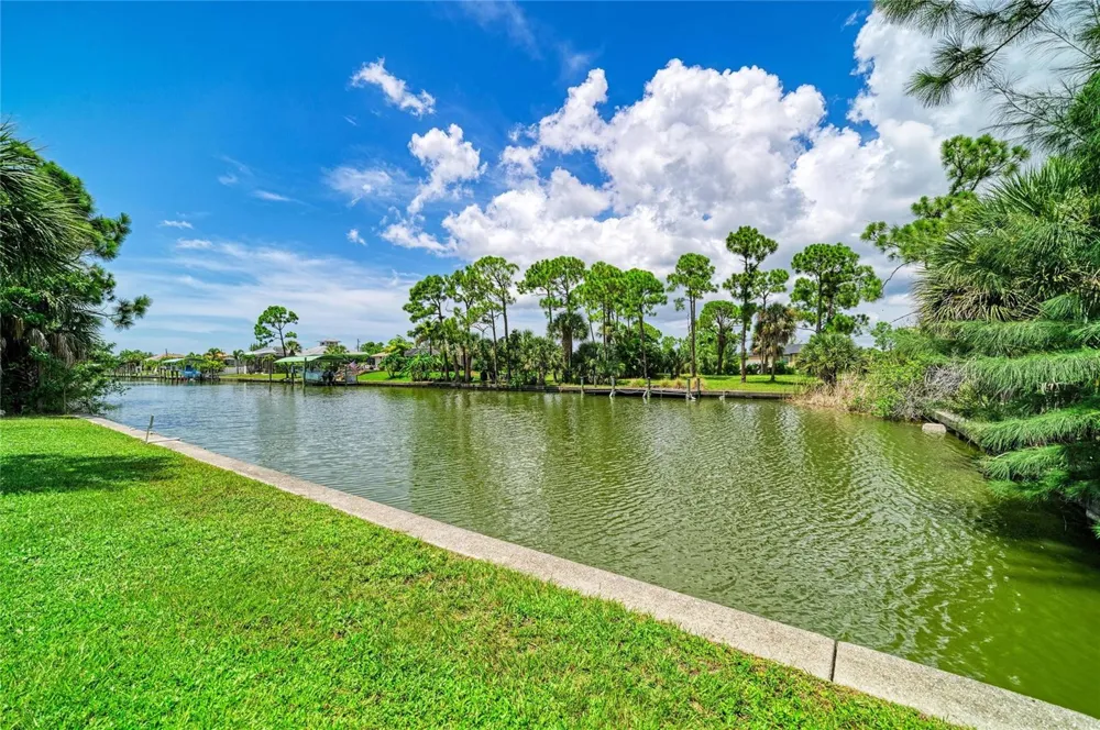 15040 LYNEBURG AVENUE Port Charlotte, FL 33981