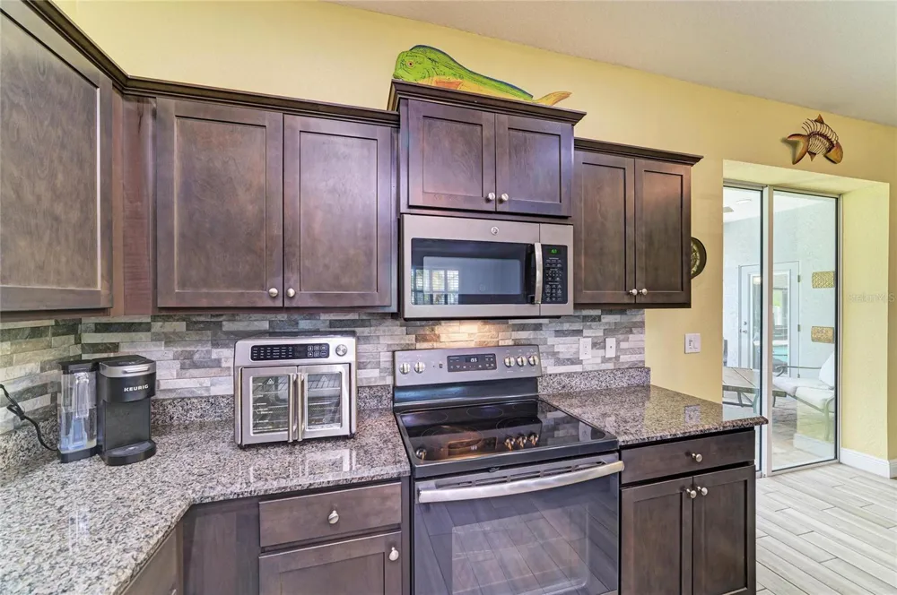 15040 LYNEBURG AVENUE Port Charlotte, FL 33981