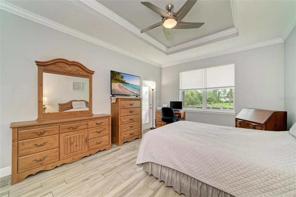 15040 LYNEBURG AVENUE Port Charlotte, FL 33981