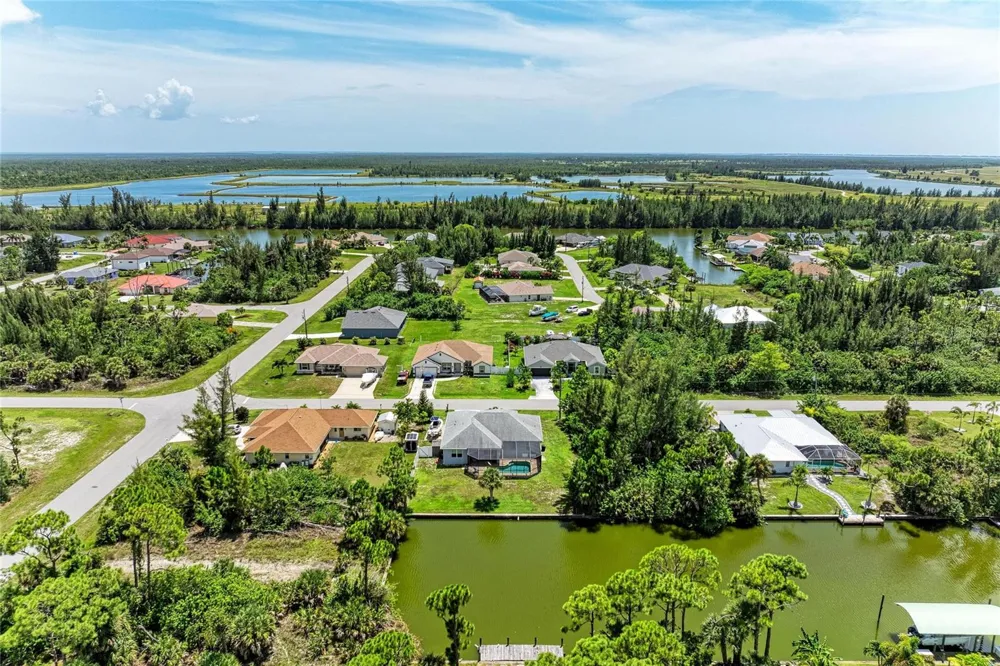 15040 LYNEBURG AVENUE Port Charlotte, FL 33981
