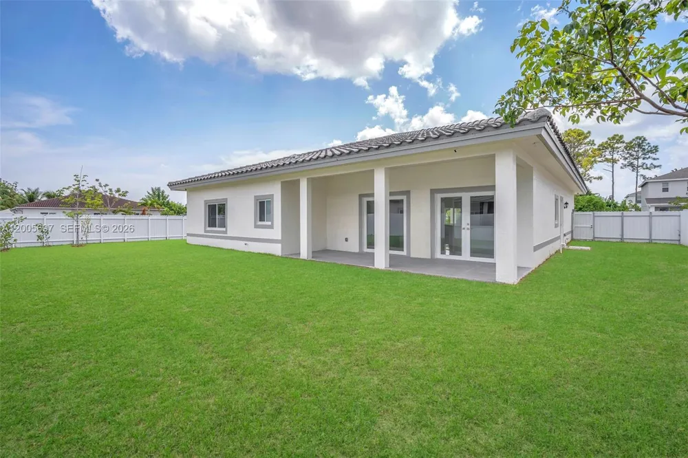 12901 SW 265th St Homestead, FL 33032
