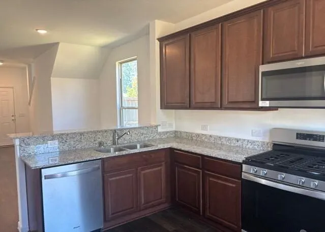 109 Chestnut Gate Drive Willis, TX 77378
