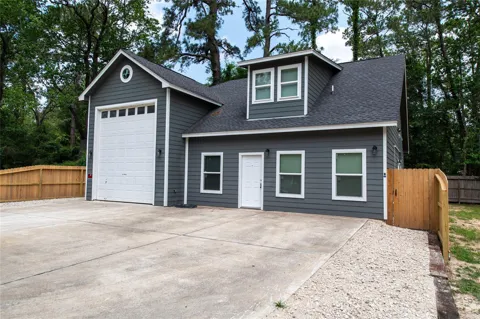 519 Magnolia Point Drive #B